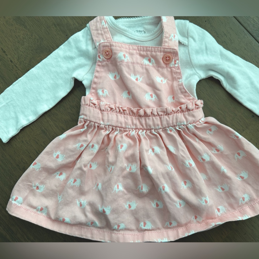Carter’s pink elephant two piece set. 6m.